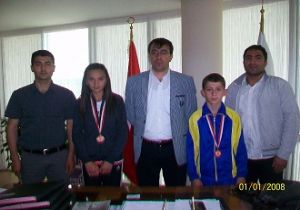 Özcan ve Aydın'a övgü yağıyor